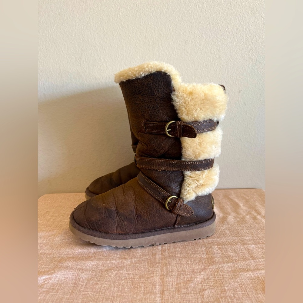 UGG Glasgow Sheepskin winter boots